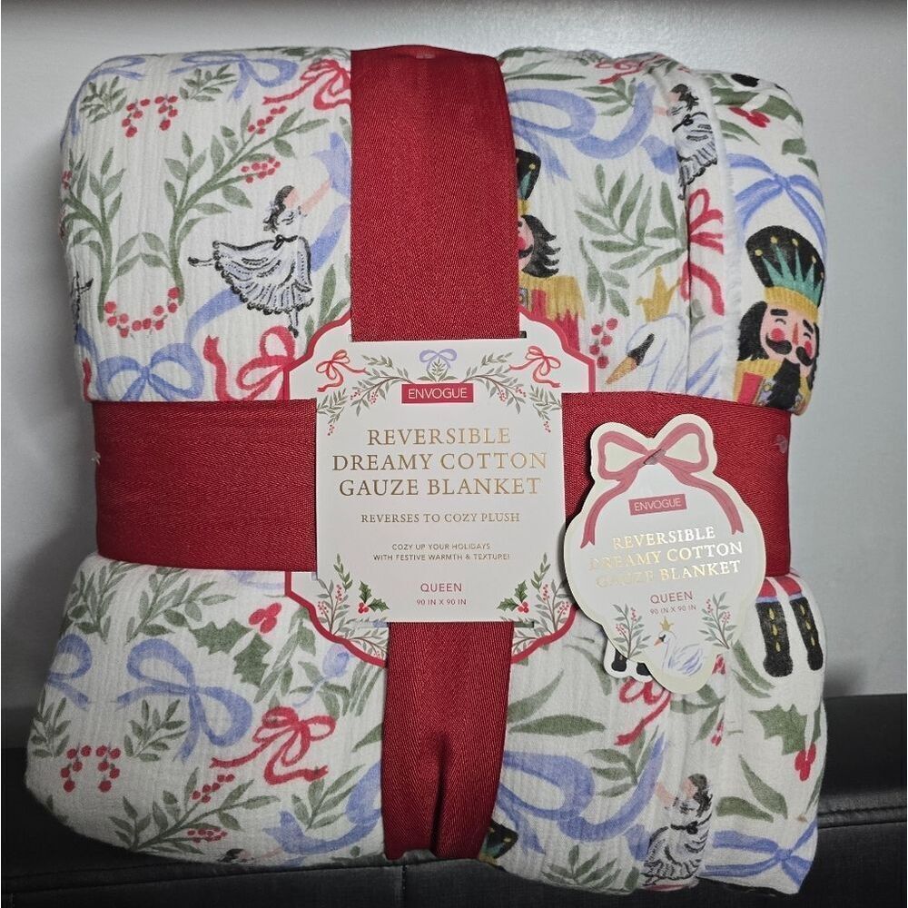 NUTCRACKER BALLET Christmas Dreamy Cotton Gauze Coquette Queen Throw Blanket NWT